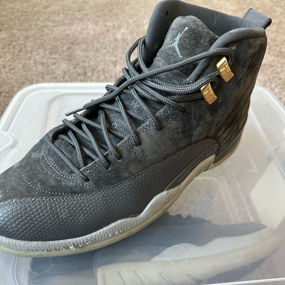 Air Jordan 12s Dark gray